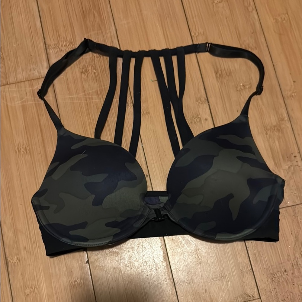 Victoria's Secret Black and Green Camo Strappy Bra